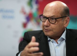 Dimas Covas: “Bobagens do Governo Bolsonaro atrasaram a vacinação”