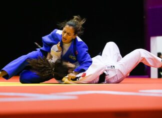 Seleção brasileira de judô paralímpico treina em São Paulo