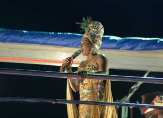 Margareth Menezes realiza live de Carnaval nesta quarta