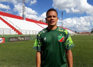 Velo Clube contrata lateral e soma 13 reforços para a nova temporada da Série A2