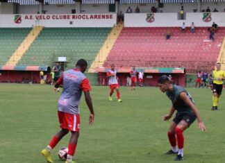 Velo Clube empata sem gols com Capivariano em jogo-treino no Benitão