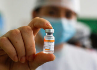 Com hipocrisia, politicagem e boicote, crise sanitária nunca terá fim no Brasil