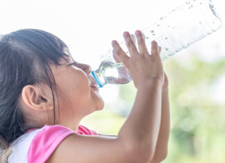 Veja os diferentes tipos de água e como cada uma ajuda na saúde