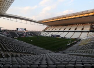 Governo paulista estende Fase Emergencial e futebol segue suspenso