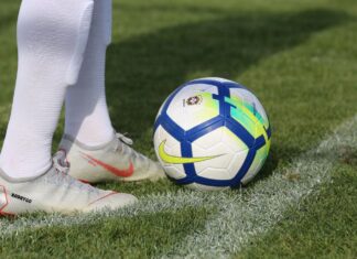 Campeonatos esportivos são suspensos por 15 dias em nova fase emergencial do Plano São Paulo Três jogos abrem a 8ª rodada neste sábado; veja onde assistir