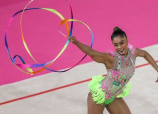 Brasileiras participam da etapa da Copa do Mundo de ginástica rítmica