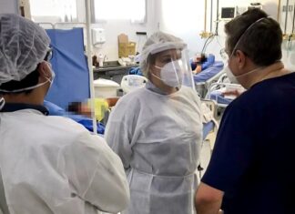 Dentista comanda empresa contratada para serviço de enfermagem no Hospital de Campanha