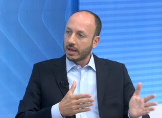 Prefeito Gustavo prepara criação de novos cargos na Prefeitura