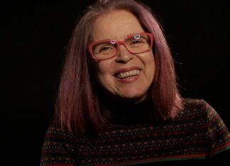 MIS em Casa apresenta o programa “Notas Contemporâneas” com a cantora Tetê Espíndola