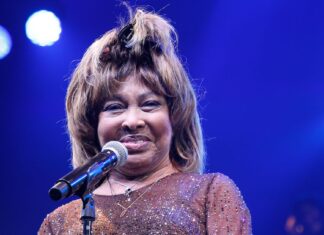 Tina Turner se despede de vida pública com documentário emotivo