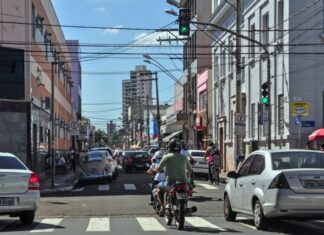 Comércio tem horário especial no feriado de aniversário de Rio Claro Comércio tem horário especial no feriado de aniversário de Rio Claro