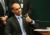 Relator pede arquivamento de processo contra Eduardo Bolsonaro