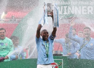 Manchester City vence a Copa da Liga inglesa pela quarta vez seguida