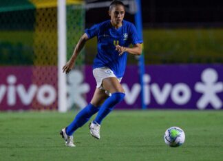 Palmeiras acerta com Rafaelle, zagueira da seleção feminina