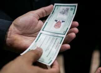 Segunda via do RG pode ser feita pelo app RG Digital SP e em totens do Poupatempo