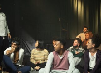 Série brasileira “Todxs Nós” é finalista do Rockie Awards 2021