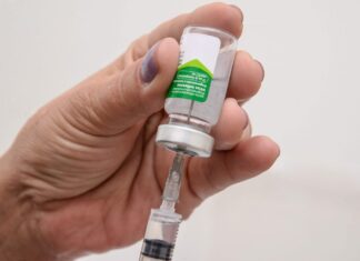 Vacina contra a gripe é aplicada nas unidades de saúde dos bairros Procura por vacina da gripe continua baixa em Rio Claro