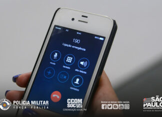 Mulher pede ‘pizza’ no 190 e policial entende pedido de socorro Mulher pede 'pizza' no 190 e policial entende pedido de socorro