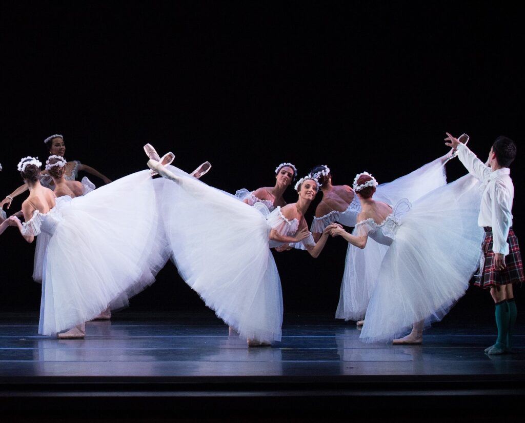 Companhia de Dança apresenta grandes balés no Teatro Sérgio Cardoso