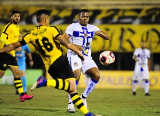 São Bernardo e Água Santa empatam no primeiro jogo da decisão São Bernardo e Água Santa empatam no primeiro jogo da decisão