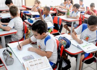 Rio Claro discute retomada de aulas presenciais Rio Claro discute retomada de aulas presenciais