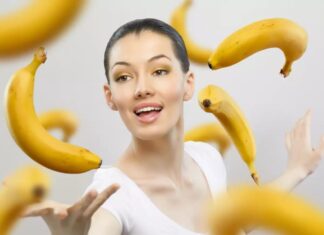 Use casca de banana para cuidar da pele do rosto Use casca de banana para cuidar da pele do rosto