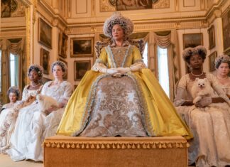 “Bridgerton” vai ganhar spin-off com foco na Rainha Charlotte "Bridgerton" vai ganhar spin-off com foco na Rainha Charlotte