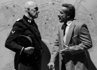 Espetáculo “Diplomacia” revive encontro histórico da II Guerra Mundial Espetáculo “Diplomacia” revive encontro histórico da II Guerra Mundial