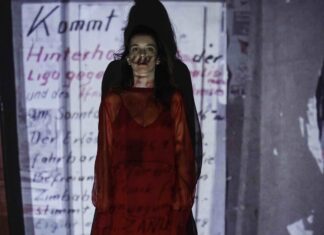 “Dora” é a atração desta quarta no Teatro em Casa "Dora" é a atração desta quarta no Teatro em Casa