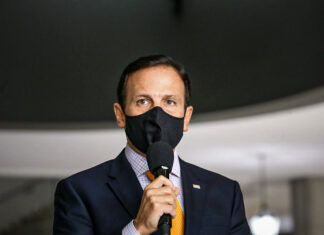 SP estende fase de transição por 2 semanas e horário das 6h às 21h para comércios