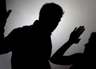 Homem agride esposa e enteado no Jardim Bonsucesso Homem agride esposa e enteado no bairro Jardim Bonsucesso