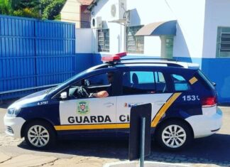 Idosa é encontrada em estado de abandono em RC Idosa encontrada em estado de abandono