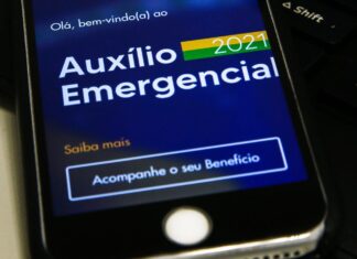 Nascidos em julho podem sacar auxílio emergencial nesta segunda Nascidos em julho podem sacar o auxílio emergencial.