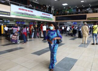 Covid-19: Nigéria proíbe viajantes da Índia, do Brasil e da Turquia