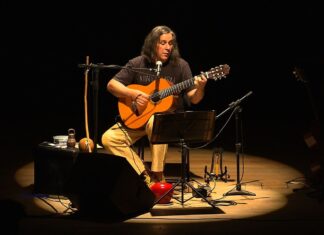 Música em Casa tem show de MPB com Renato Braz Música em Casa tem show de MPB com Renato Braz