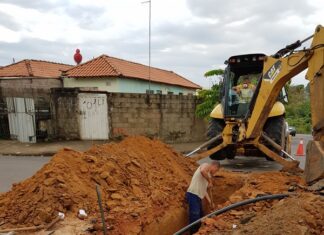 Daae faz melhorias na rede de abastecimento no Alto do Santana nesta 4ª-feira Daae faz melhorias na rede de abastecimento no Alto do Santana nesta 4ª-feira