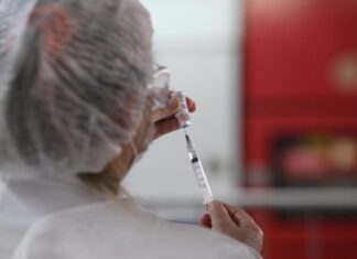 Rio Claro vacina pessoas com mais de 45 anos e comorbidade Rio Claro vacina pessoas com mais de 45 anos e comorbidade