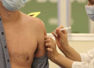 SP: vacinação de motoristas e cobradores de ônibus começa hoje SP: vacinação de motoristas e cobradores de ônibus começa hoje