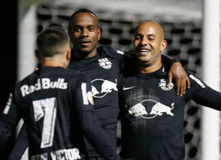 Red Bull Bragantino vence o Palmeiras e lidera; São Paulo empata em casa Red Bull Bragantino vence o Palmeiras e lidera; São Paulo empata em casa