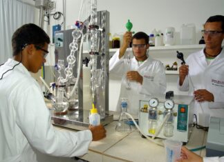 Etecs encerram inscrições do vestibulinho nesta quarta Etecs encerram inscrições do vestibulinho nesta quarta