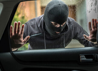 Adolescente é preso em flagrante por roubo a motorista de UBER em Rio Claro Adolescente é preso em flagrante por roubo a motorista de UBER em Rio Claro