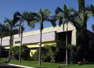 Unesp repudia corte do MEC no orçamento das universidades Unesp repudia corte do MEC no orçamento das universidades