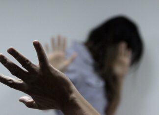 Homem tenta atear fogo em sua mulher em Rio Claro Violência doméstica: Homem tenta atear fogo em sua mulher