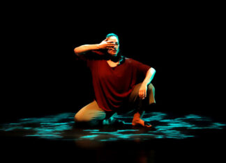 Companhia Repentistas do Corpo apresenta “Olhares Alheios” Cia. Repentistas do Corpo apresenta o espetáculo “Olhares Alheios”