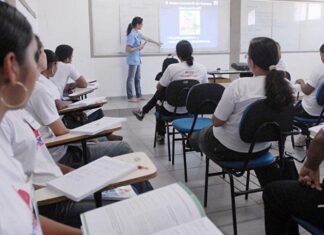 Programa Dignidade Íntima irá fornecer produtos de higiene menstrual a alunas da rede estadual Programa Dignidade Íntima irá fornecer produtos de higiene menstrual a alunas da rede estadual