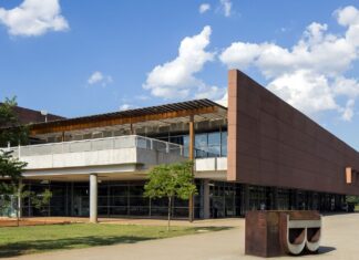 Bibliotecas oferecem oficinas de literatura e escrita criativa Bibliotecas oferecem oficinas de literatura e escrita criativa