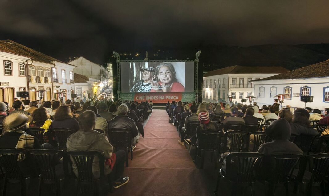 CineOP debate o uso pedagógico do cinema em tempo de aulas remotas