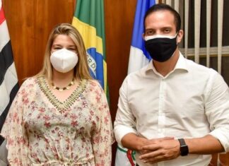 Após denúncia, secretária da Saúde divulga agenda em São Paulo Após denúncia, Secretária da Saúde divulga agenda com deputado Murilo Félix em São Paulo