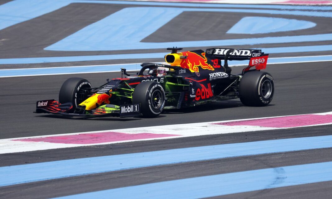 Verstappen supera Hamilton e fica com a pole do GP da França de F1