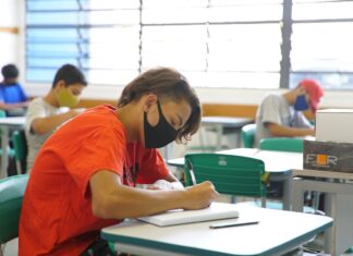 Governo de São Paulo anuncia para 1º de agosto a volta às aulas presenciais Governo de São Paulo anuncia para agosto a volta às aulas presenciais